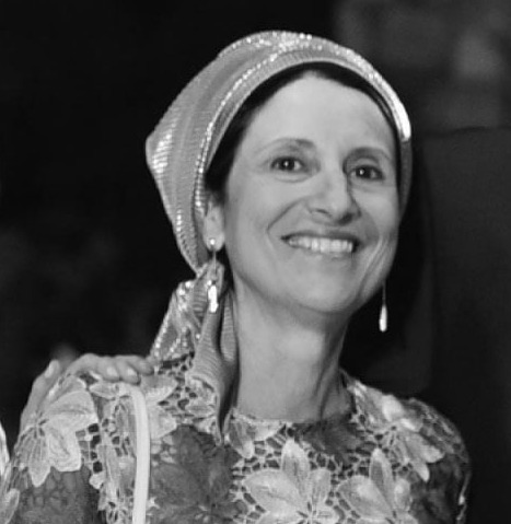 Dr Eva SMADJA Oral surgeon